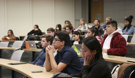 Student Association plans to reform SEM 100, expand student employment
