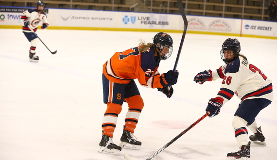 Robert Morris scores 5 unanswered goals and defeats SU in CHA tournament, 5-2