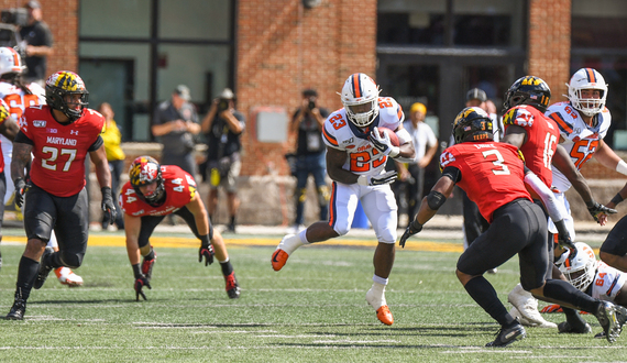 On SU’s 1st depth chart, RBs Howard and Adams among 5 players not listed