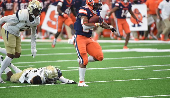 After delayed kickoff, SU cruises past Georgia Tech, 37-20, for 1st win