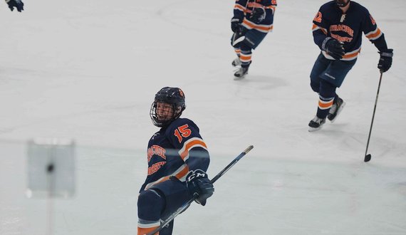 With delayed club hockey season, Connor Preston teaches youth players