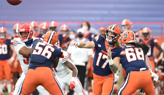 SU offensive line stunts potential with injuries, ineffectiveness
