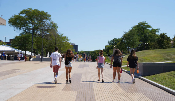 Students question SU’s commitment to diversity, report shows