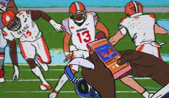 From ‘Smooth’ to ‘I Feel Good,’ music influences SU football’s daily routines