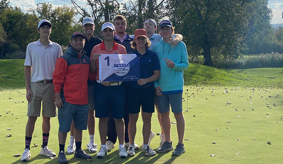 SU club golf team qualifies for nationals in return to course