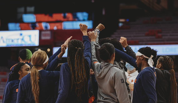 Forward Dariauna Lewis transfers to Syracuse