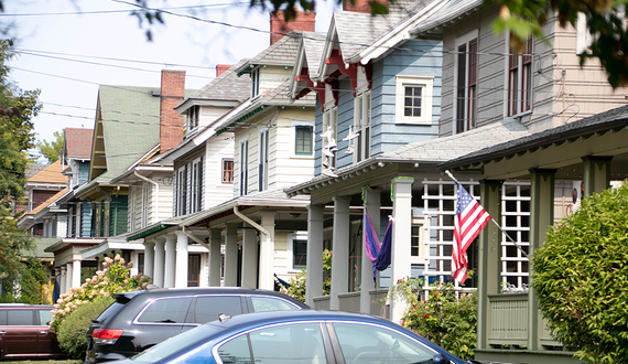 Experts share ways to protect off-campus housing in wake of robberies
