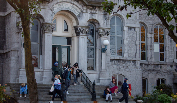 SU community members give feedback on Academic Strategic Plan at forum