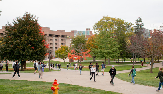 SU needs more speakers like Jennette McCurdy who are outspoken on critical issues