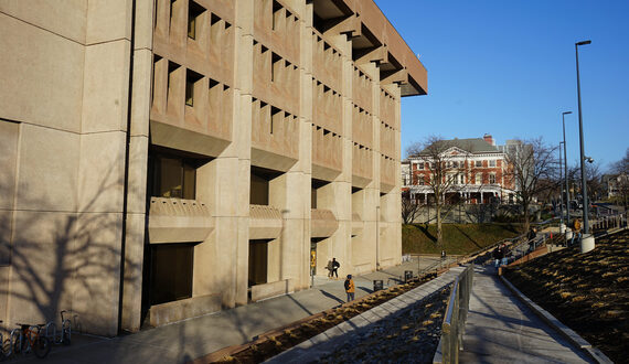 SU Student Library Advisory Board rebrands to increase reach, impact