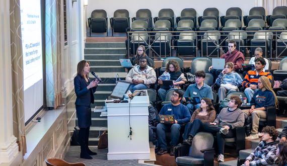 SA meeting addresses future of college athletics, compensation