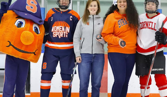 Syracuse women’s hockey club hosts inaugural Women in Sports Night