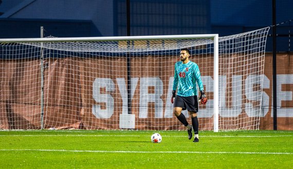 Syracuse GK Juan Martinez-Bastidas keeps clean sheet in debut win over Iona