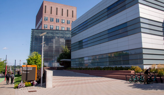 Power restored to 15 buildings at Syracuse University after earlier outage