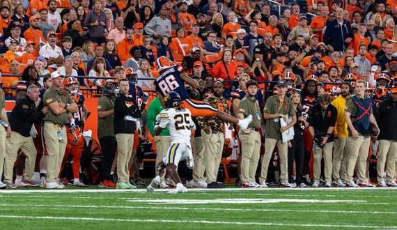 Amid eligibility battle, Justus Ross-Simmons goes for 105 yards against Cal