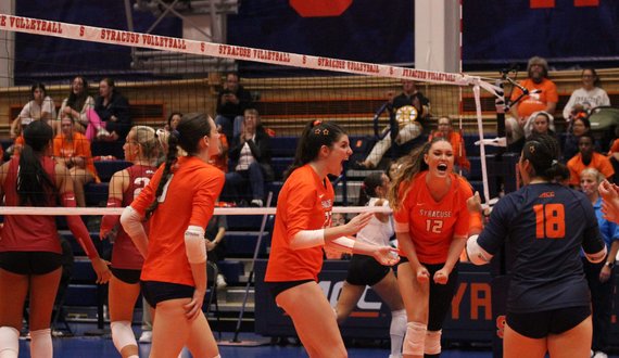 Syracuse volleyball sweeps Canisius, improves to 4-3