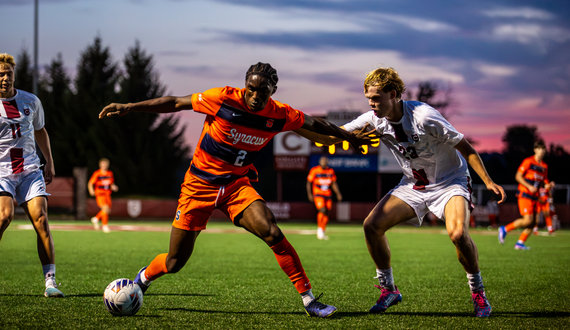 Chimere Omeze’s worldie punctuates his chaotic day in SU’s win over Colgate