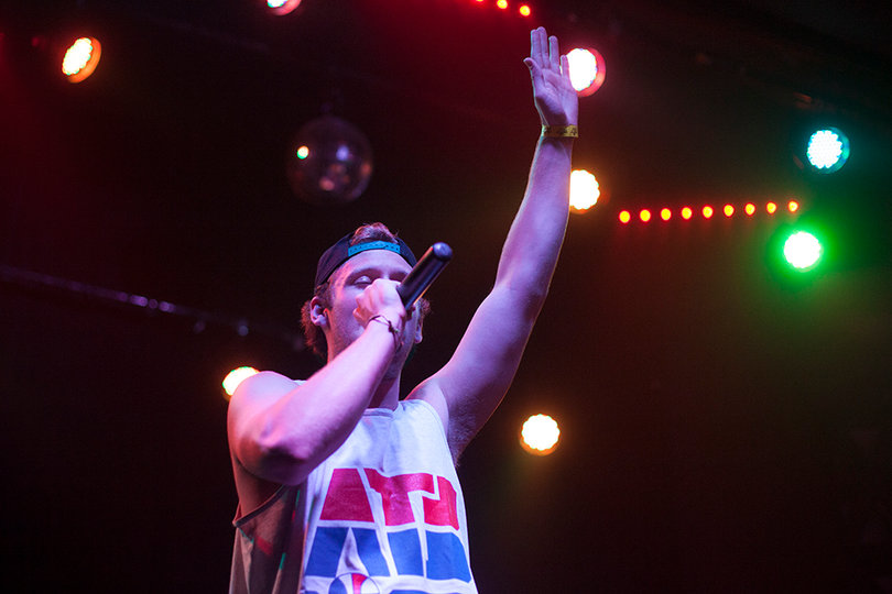 Sky’s the limit: SU senior makes mark on music industry by managing band Aer