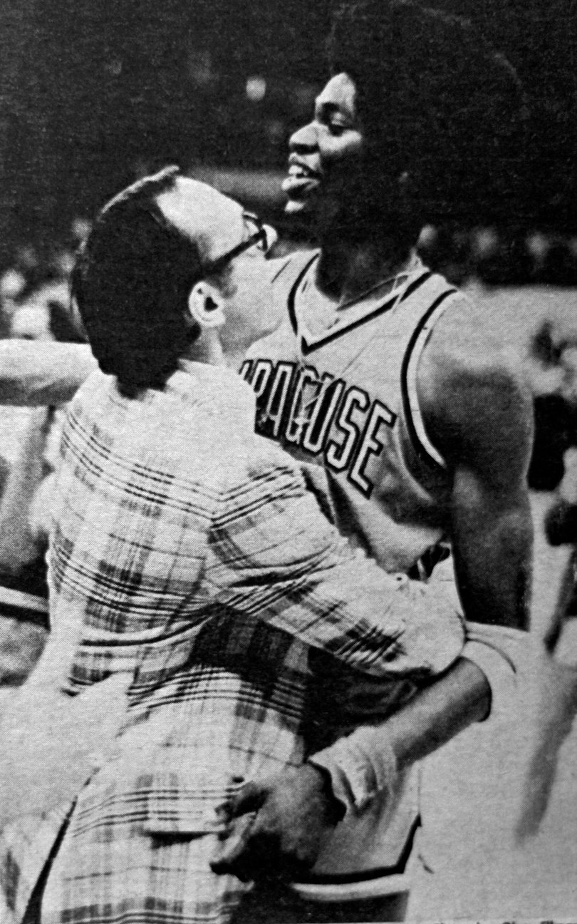 One of the first stars under Boeheim was Roosevelt Bouie, who played from 1976-80. Bouie and fellow team leader Louis Orr formed the "Bouie 'N Louie" show for the Orangemen.