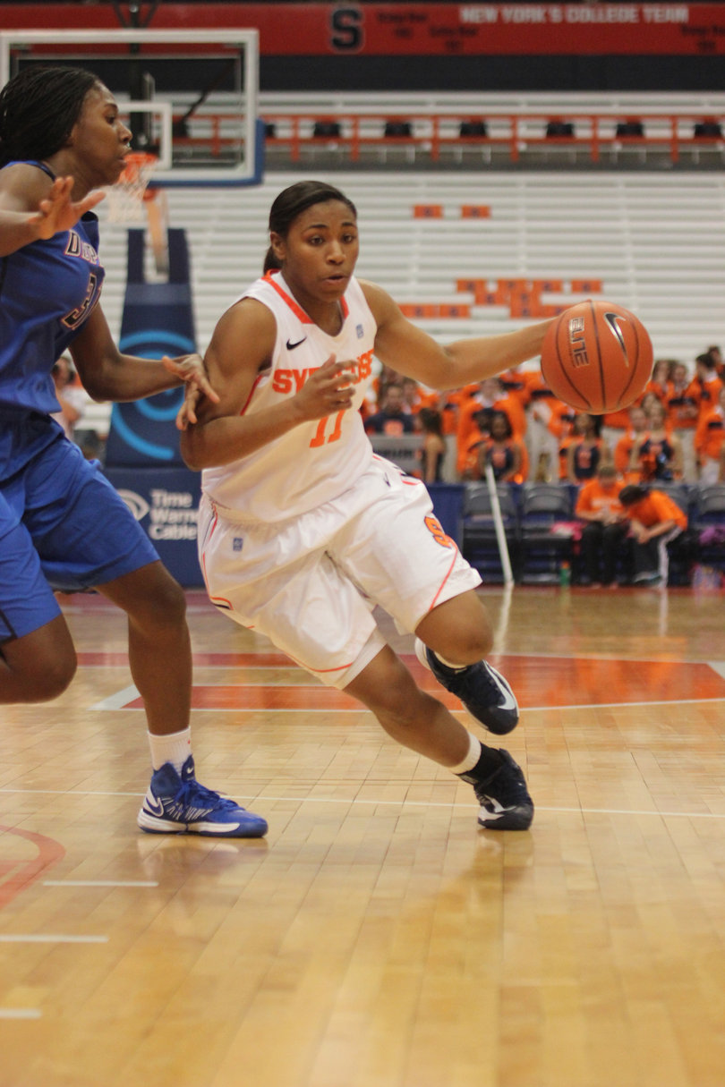 Cornelia Fondren drives toward the basket.