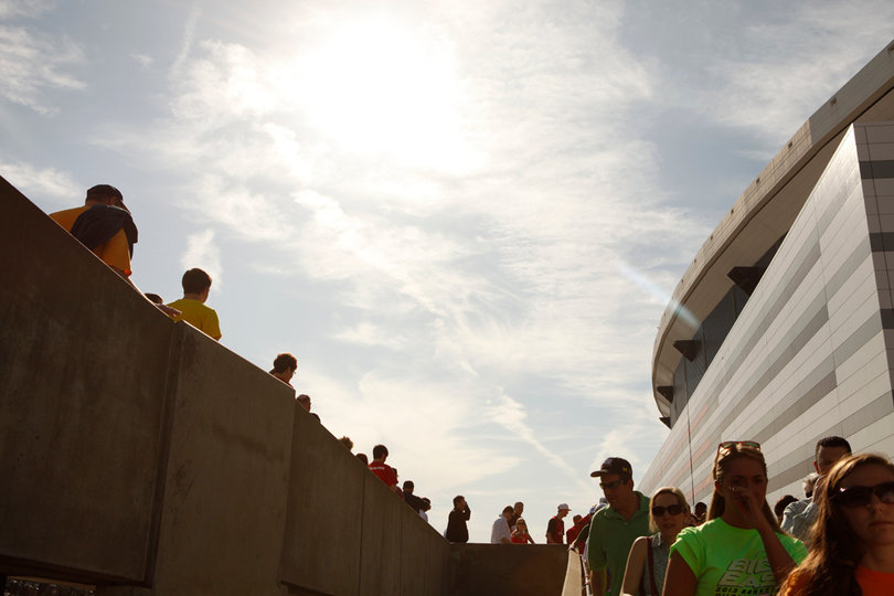 Gallery: Fans Flock to Atlanta for the NCAA Tournament