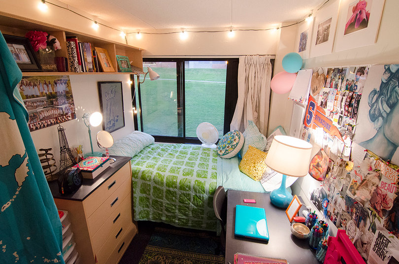 Name: Madeline Hofmaier.

Year: Freshman.

Major: Theater design and technology.

Dorm: Boland Hall.

Decorating style: Boho.

“My mom is an interior designer, so she definitely influenced the decorating of my room. Being an artist, I have to be in a bright environment, because it’s used to create. In my room at home, whenever it’s messy or dark, it’s hard to be in there. I always have to have a bright desk for inspiration.”
