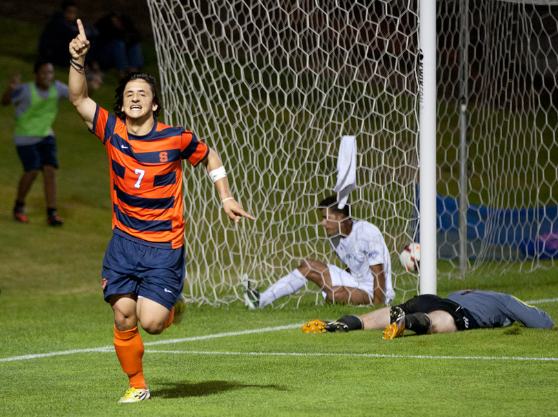 Halis scores twice as Syracuse pounds Manhattan