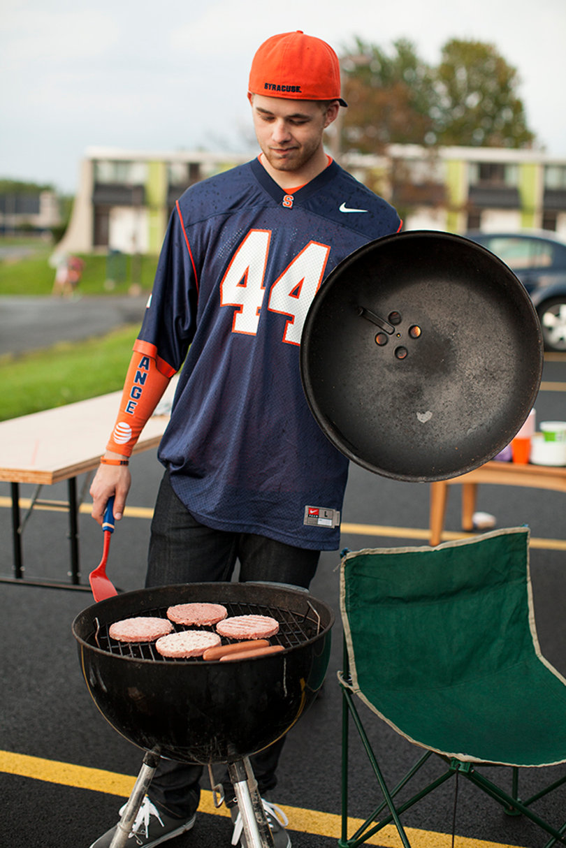 Show off your school pride by wearing SU apparel on game day. 