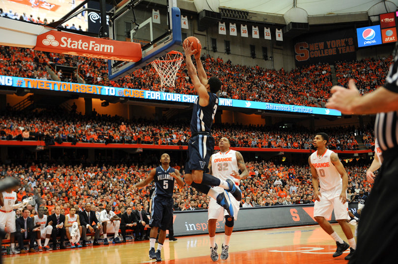 Hart skies for the dunk.