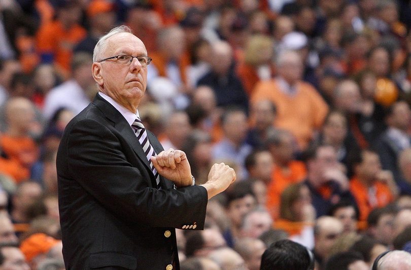 Syracuse head coach Jim Boeheim calls a play during the Orange victory.