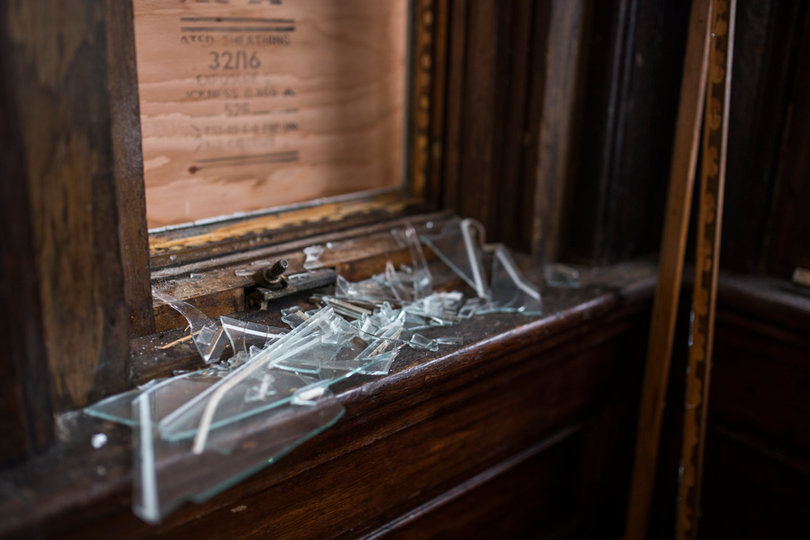 Zeta Psi will be coordinating all the window repairs for the broken windows at Phi Gamma Delta’s fraternity house. Beyond the repairs, Zeta Psi has notified the Office of Student Affairs and the head of Greek Life about the vandalism.