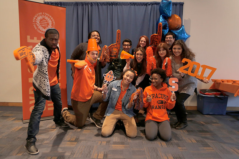 Orientation Leaders meet with transfer students.