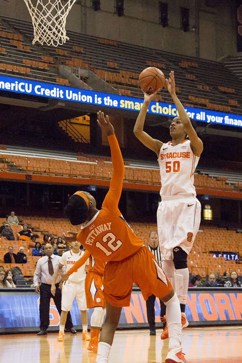 Day sisters highlight deep, improved frontcourt for Syracuse