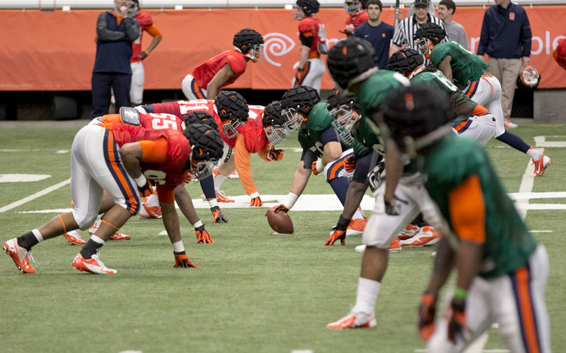 The Syracuse offense gets set at the line of scrimmage. 