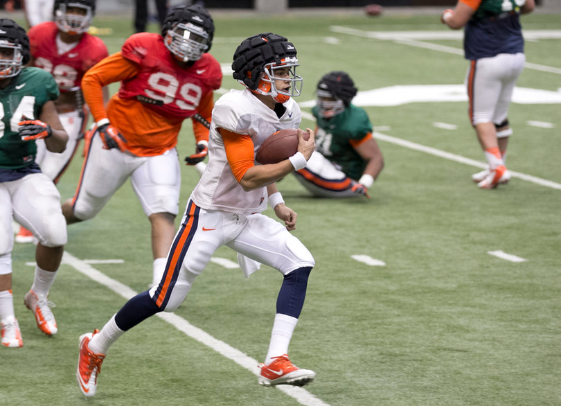 Incoming freshmanquarterback A.J. Long runs the ball up the field. 