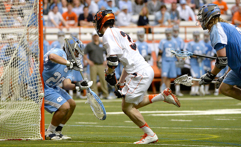 Scott Loy dodges to the doorstep and sneaks a shot by the near post. 