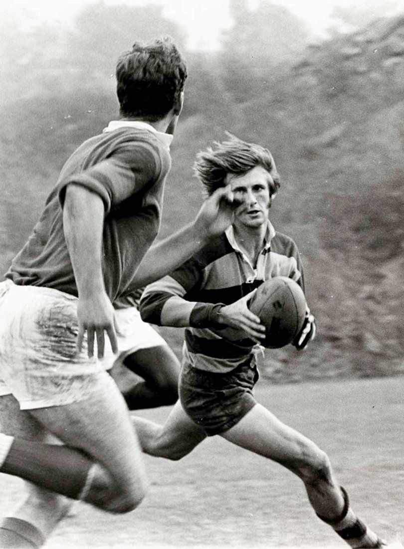 Bob Wilson carries the ball on a break.