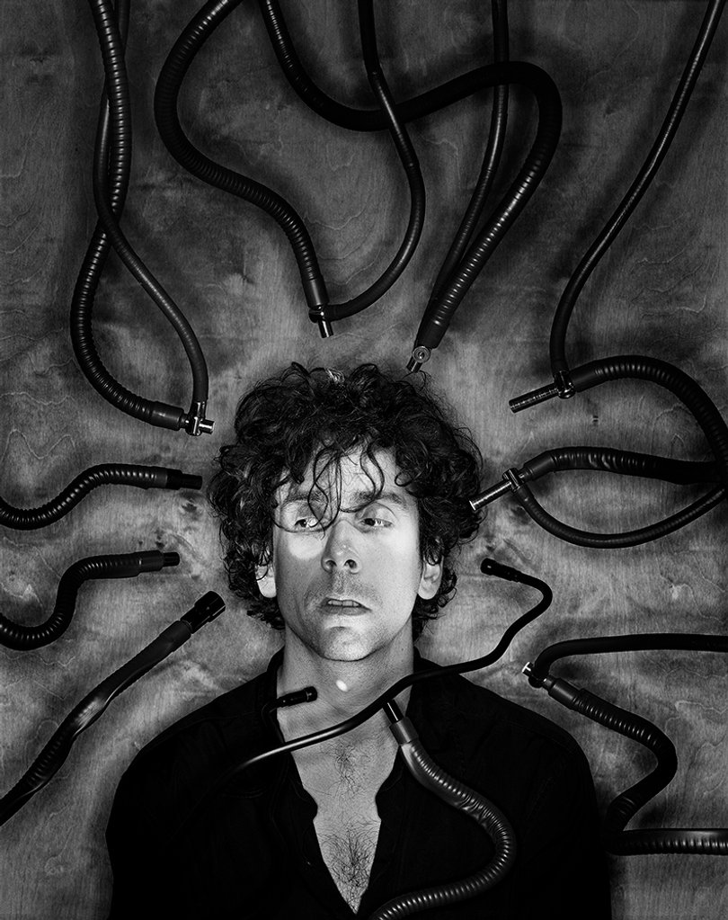 Gregory Heisler shot a portrait of Tim Burton. Heisler's resume includes more than 70 covers of Time magazine.
