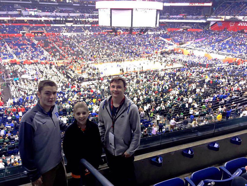 Syracuse University&#8217;s Sport Management Club, Make-A Wish sends high school student to attend Final Four