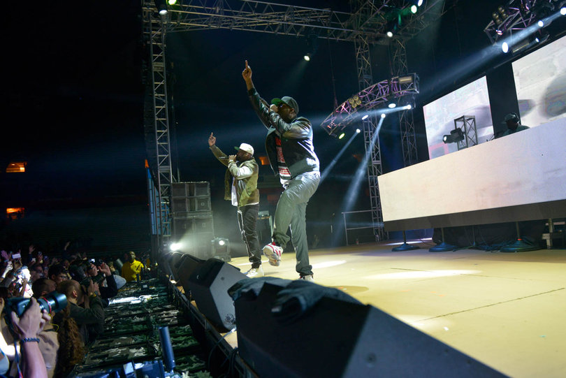 The 39-year-old rapper was joined by members of G-Unit who worked to pump up the crowd. 