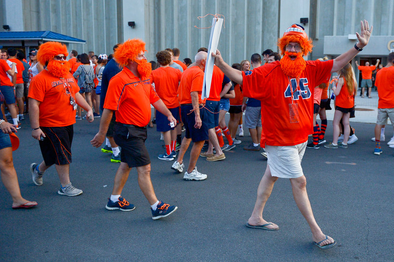 Fans march into the Dome before Syracuse takes on URI. 