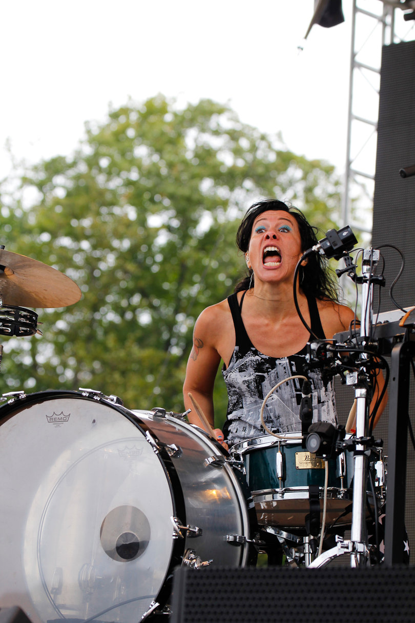 Kim Schifino of Matt and Kim is known for expressive and energetic performances. The drummer didn't disappoint at Juice Jam. 