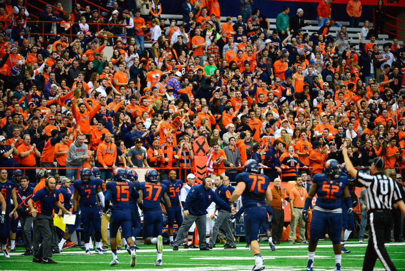 Syracuse's defense jogs off the field. The Orange allowed 566 yards on Saturday.