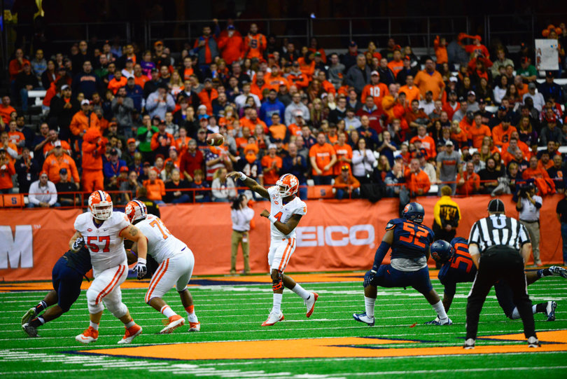 Heisman Trophy candidate Deshaun Watson unloads a pass to his right side. The sophomore quarterback was 34-of-47 on Saturday.