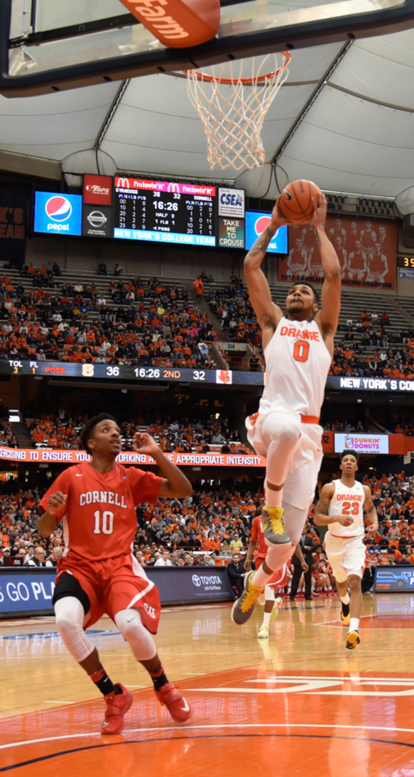 Michael Gbinije helps push Syracuse past Cornell as distributor, not scorer