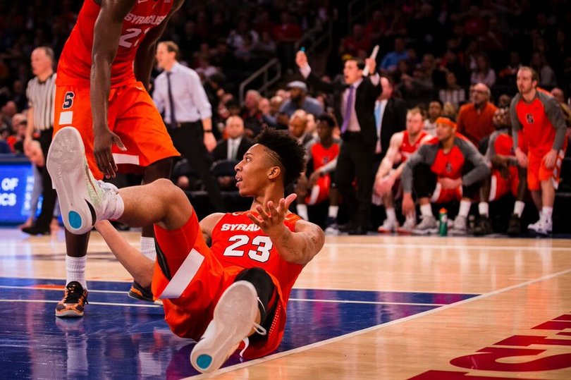 Richardson sits on the baseline with his arms extended forward. He said Sunday was his worst game ever.