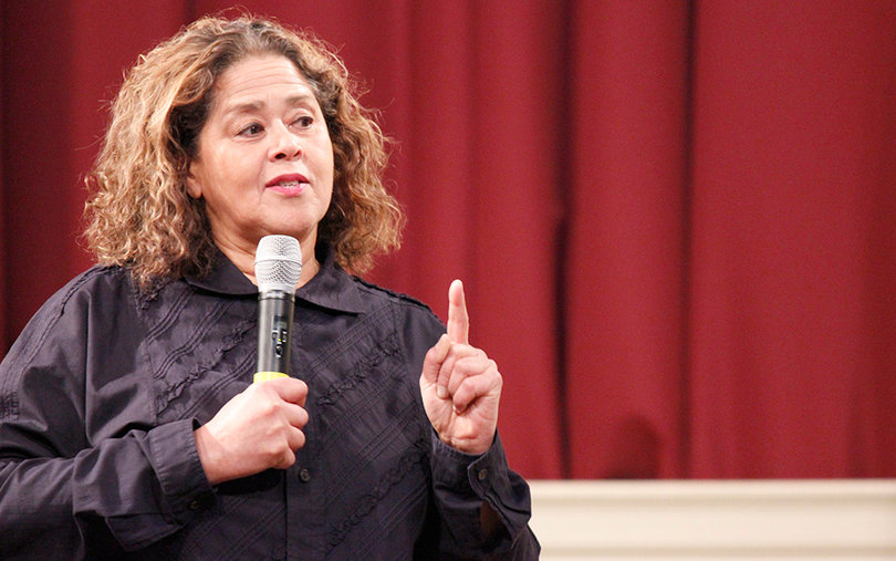 Anna Deavere Smith, a playwright, actress and New York University professor, shared personal experiences at her Spring 2014 lecture by acting out “snapshots” of different types of characters for the audience.