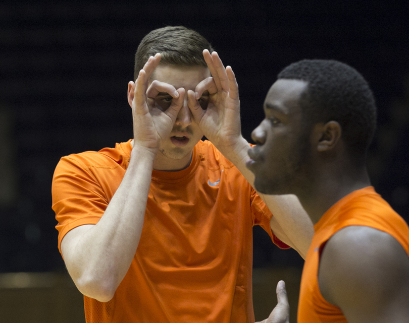 Syracuse community reacts to upset win over No. 25 Notre Dame