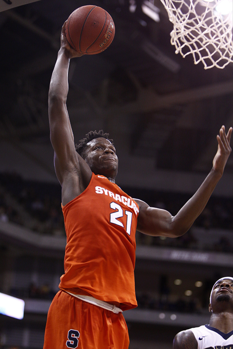 Tyler Roberson brings improved offensive game to No. 13 Virginia
