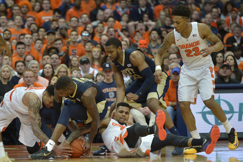 Syracuse crumbles late for 2nd time against Pittsburgh in 66-52 loss
